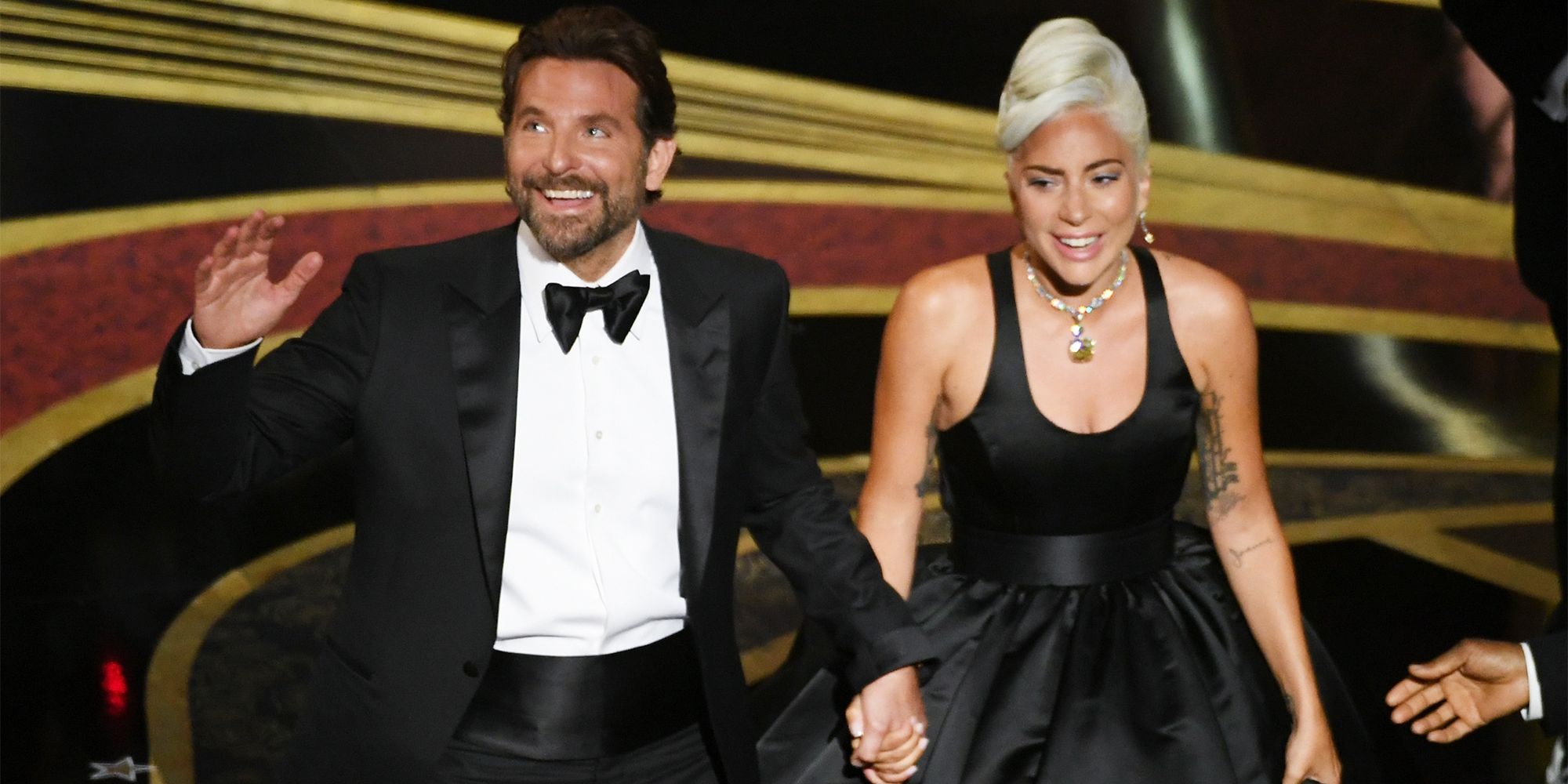 レディー・ガガとブラッドリー・クーパーのとびっきりキュートな