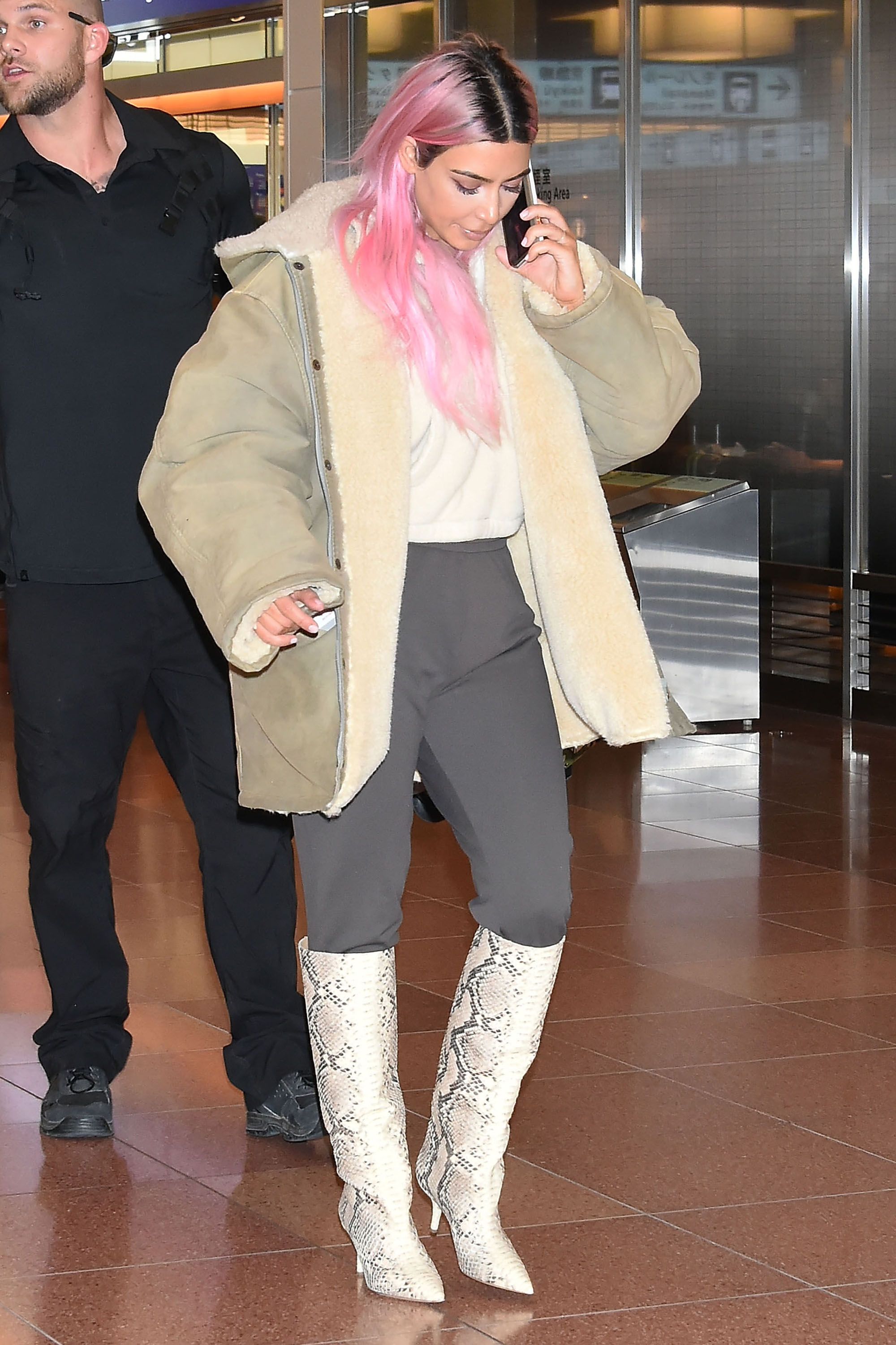 The Anatomy Of The Perfect Celebrity Airport Outfit