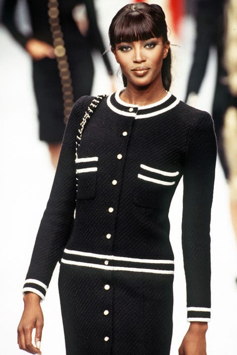 100 of Karl Lagerfeld's Best Chanel Runway Moments - Karl Lagerfeld Chanel Designs 100 of Karl Lagerfeld's Best Chanel Runway Moments - Karl Lagerfeld Chanel Designs