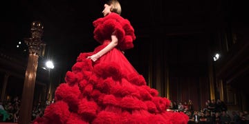Red, Dress, Gown, Fashion, Event, Performance, Pink, Performance art, Haute couture, Flamenco, 