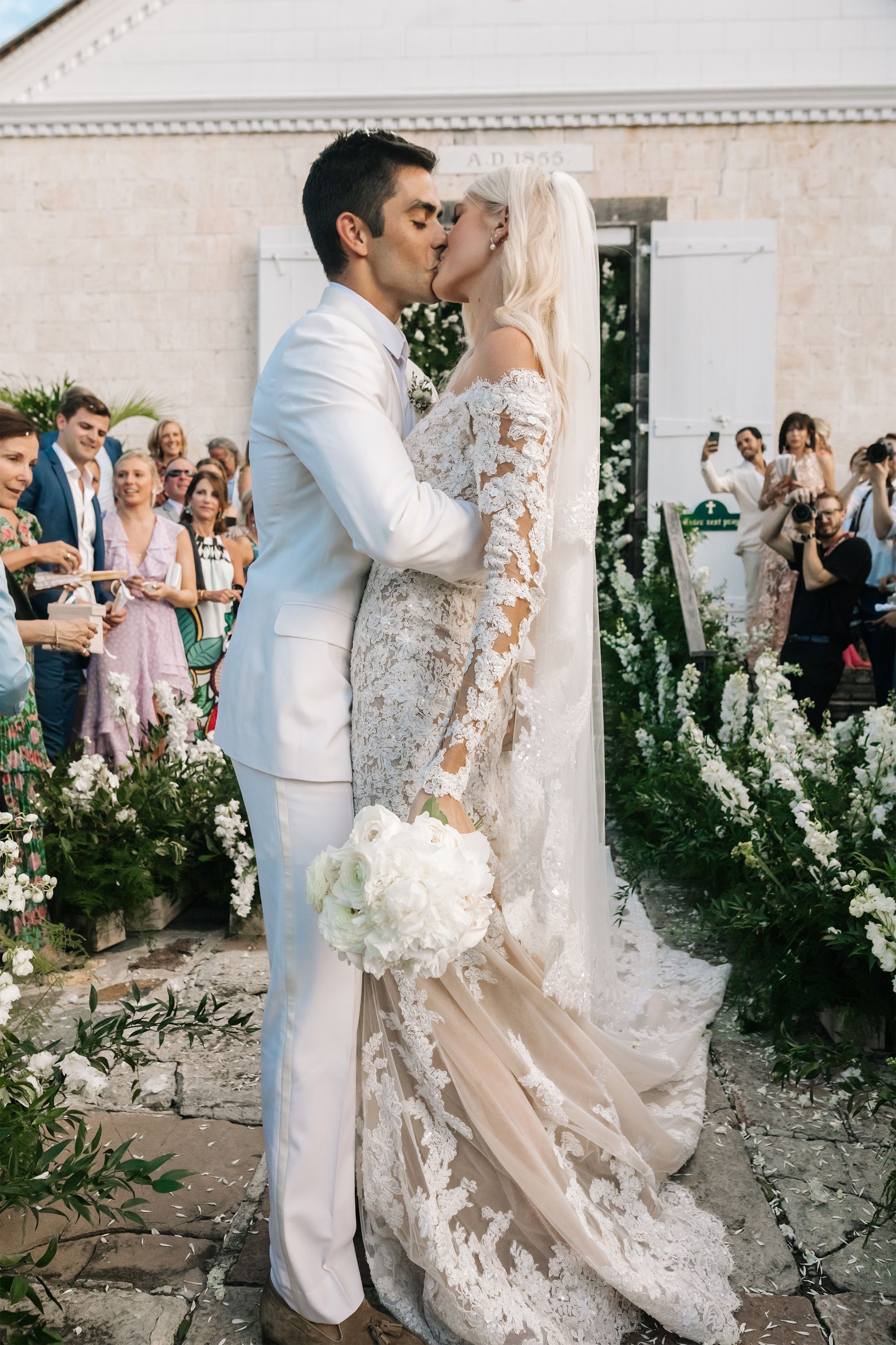 devon windsor wedding dress