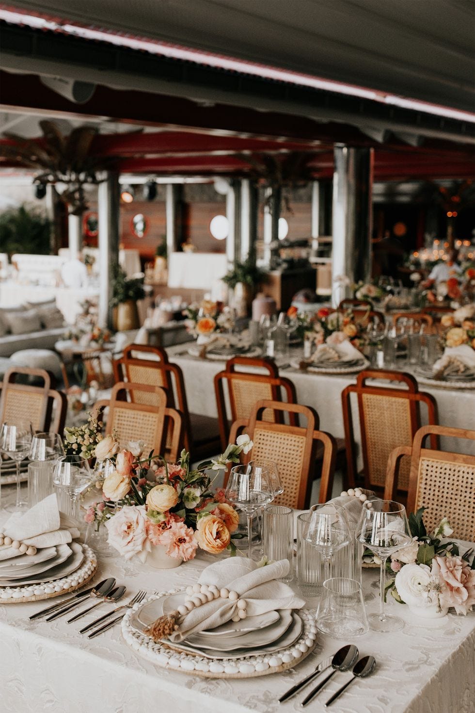 Wedding banquet, Rehearsal dinner, Restaurant, Function hall, Banquet, Table, Tablecloth, Wedding reception, Event, Textile, 