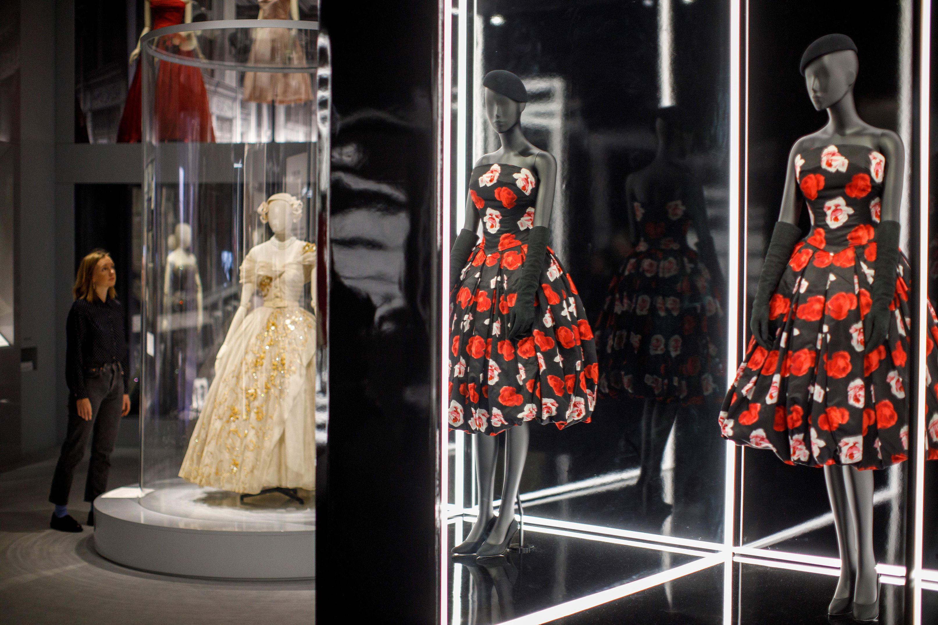 All of the Photos from the Christian Dior Exhibit at the V&A Museum in  London