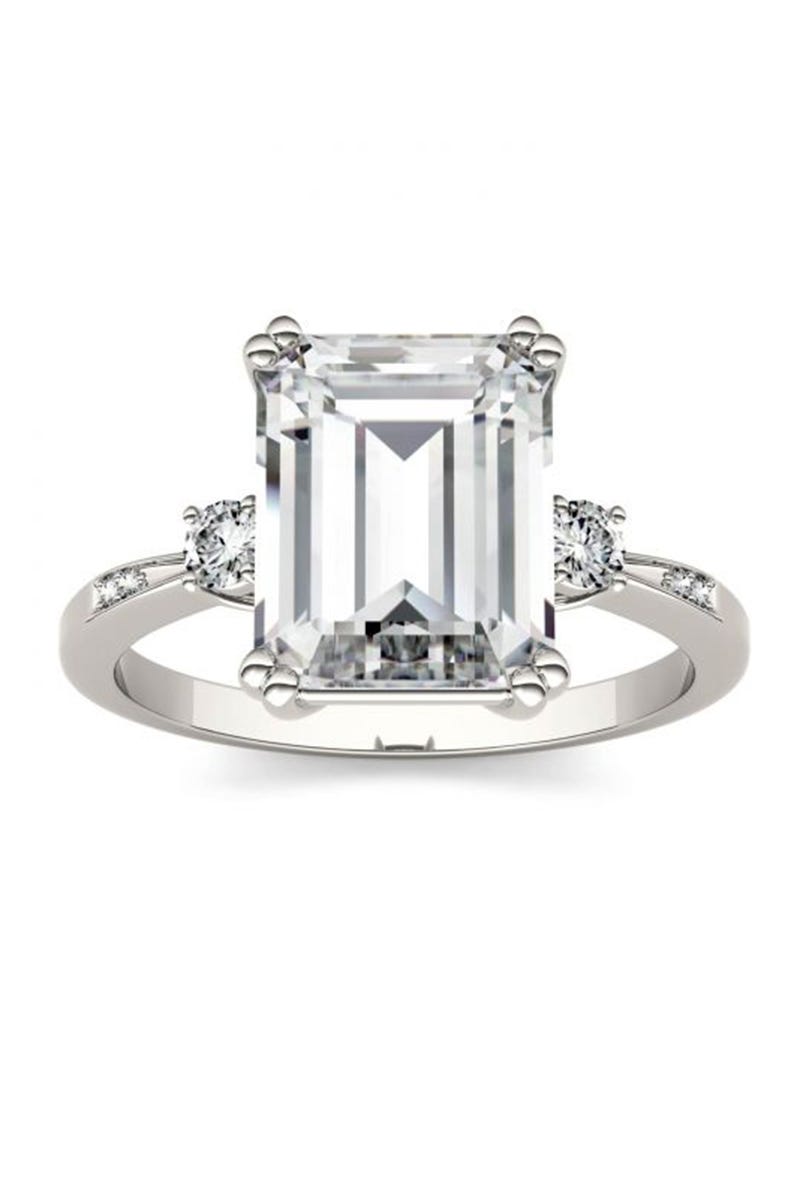 emerald cut engagement rings