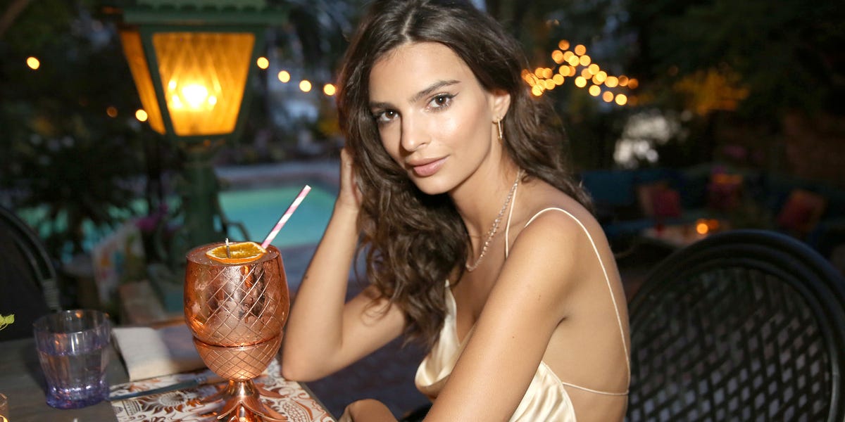 Emily Ratajkowski suffers nip slip, shares on Instagram anyway