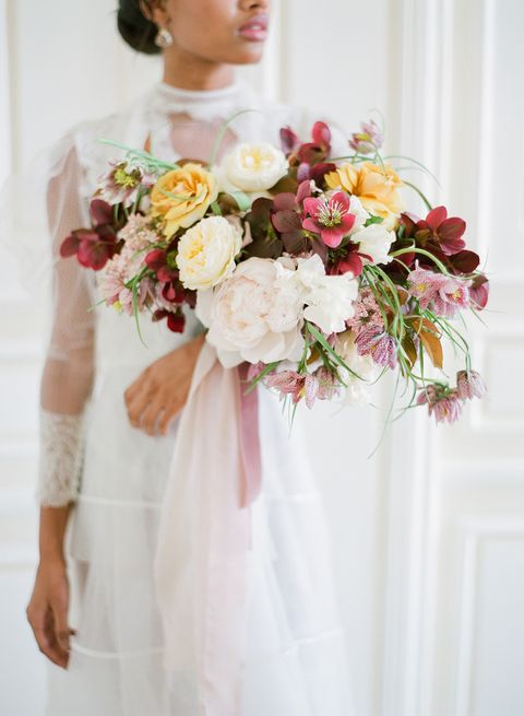 Bouquet, White, Flower Arranging, Photograph, Flower, Cut flowers, Floristry, Pink, Floral design, Wedding dress, 