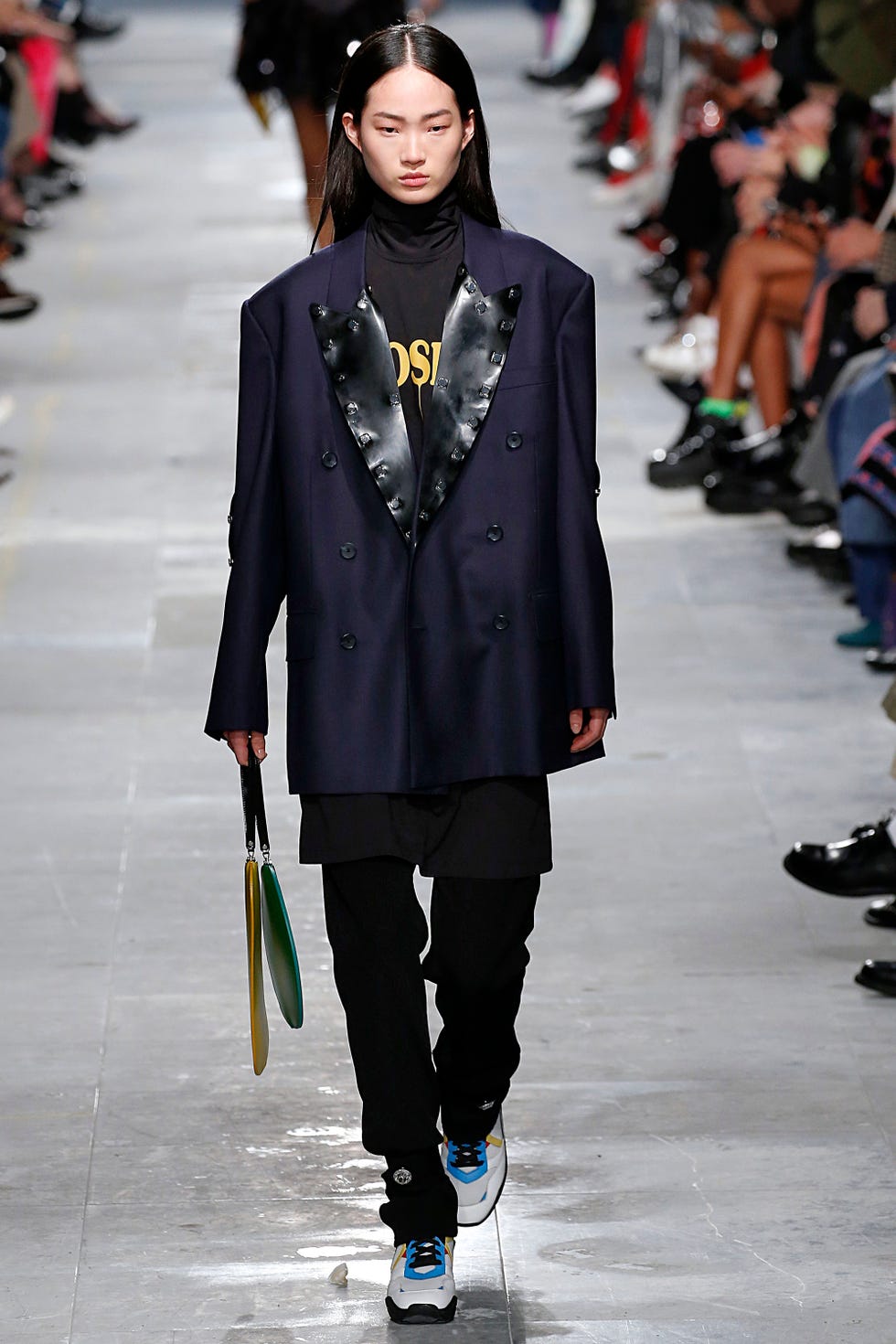 Fashion show, Fashion model, Runway, Fashion, Clothing, Street fashion, Human, Public event, Outerwear, Event, 