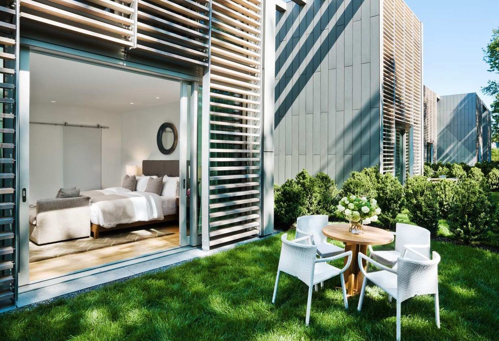Property, Building, House, Room, Real estate, Furniture, Interior design, Home, Condominium, Wall, 