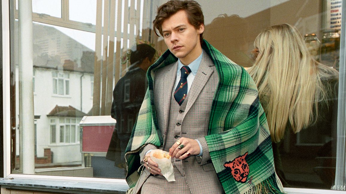 Harry Styles Stars in Gucci Men's Tailoring Campaign - Harry Styles Gucci  Ads