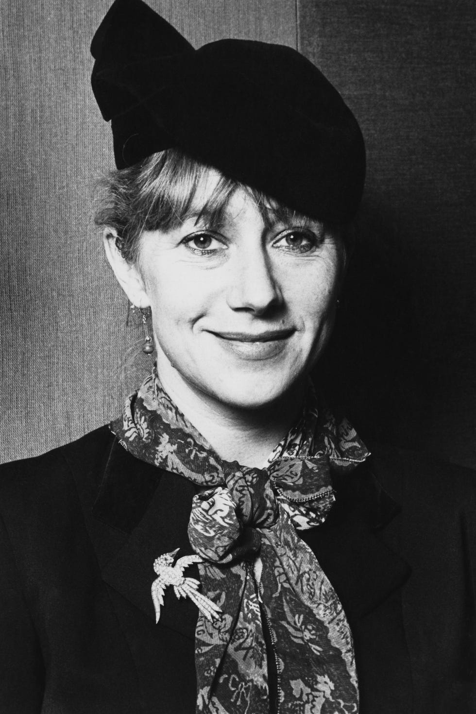 Beauty, Lip, Neck, Retro style, Headgear, Hat, Fashion accessory, Scarf, Smile, Portrait, 