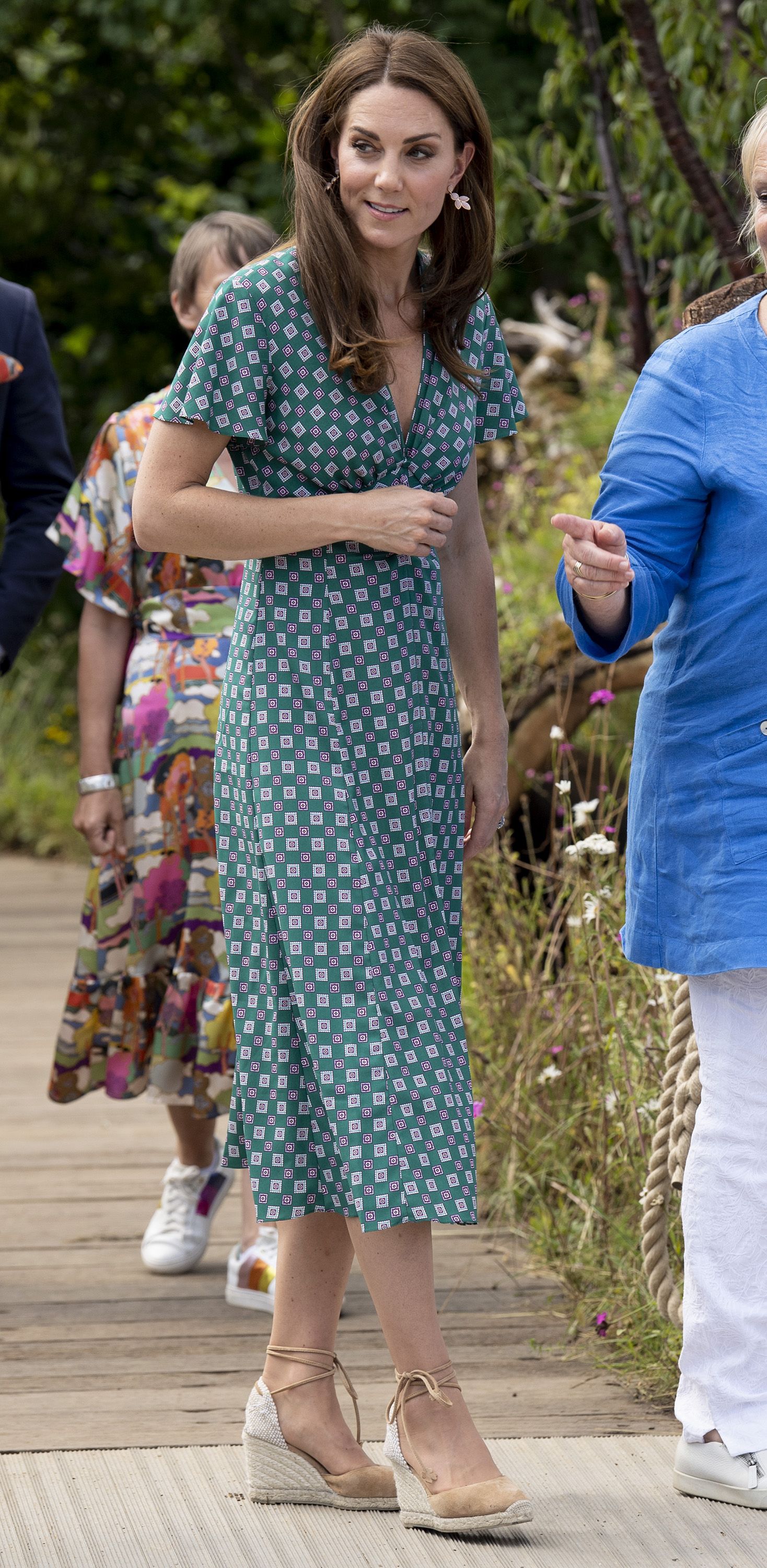 Kate middleton 2025 sandro dress