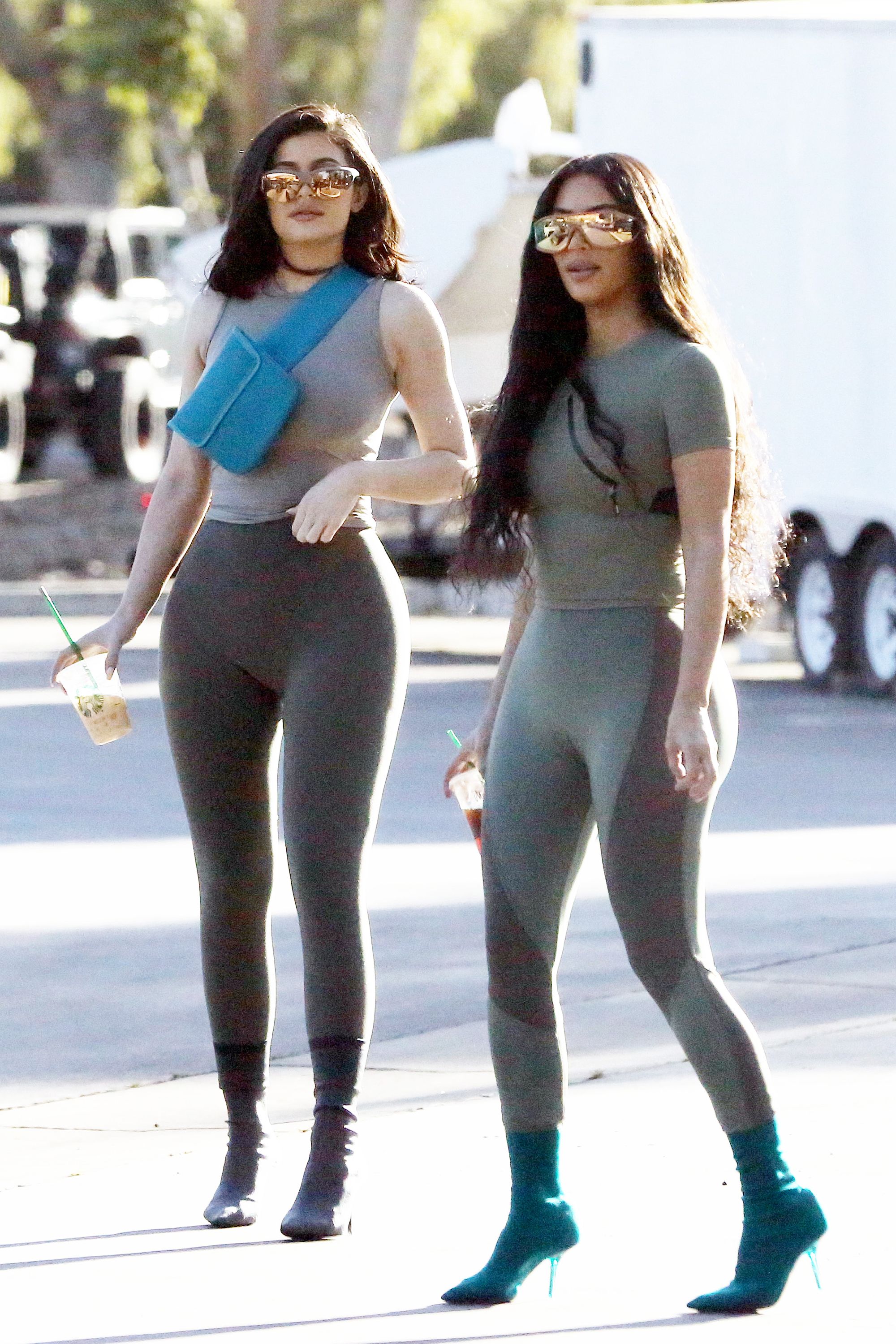 Kylie Jenner: White Crop Top, Grey Leggings