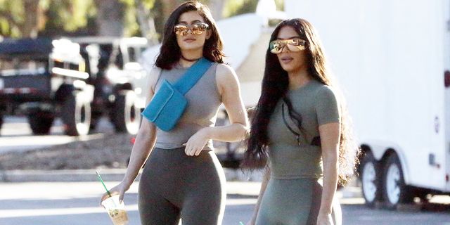 Overredend Bijwonen optocht Kim Kardashian and Kylie Jenner Are Twinning in Skin-Tight Outfits