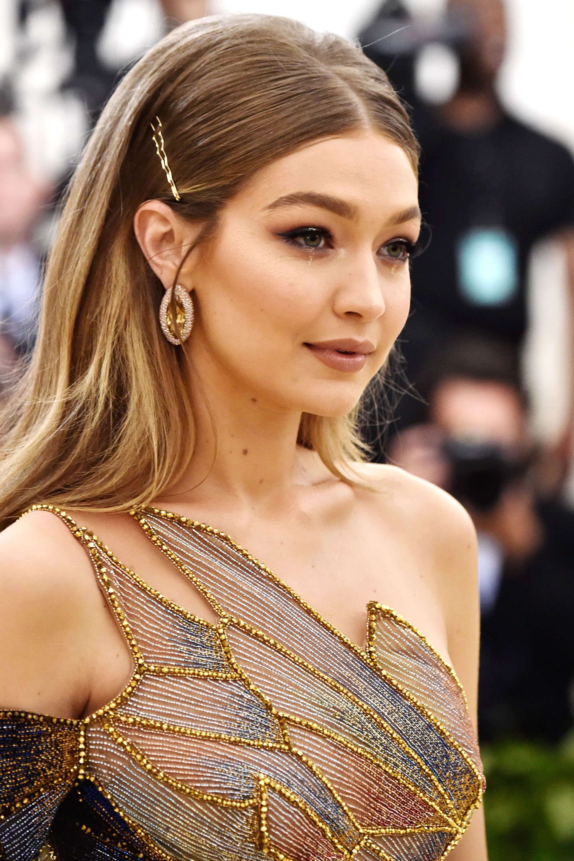 The Tiaras and Pendant Earrings at the Met Gala