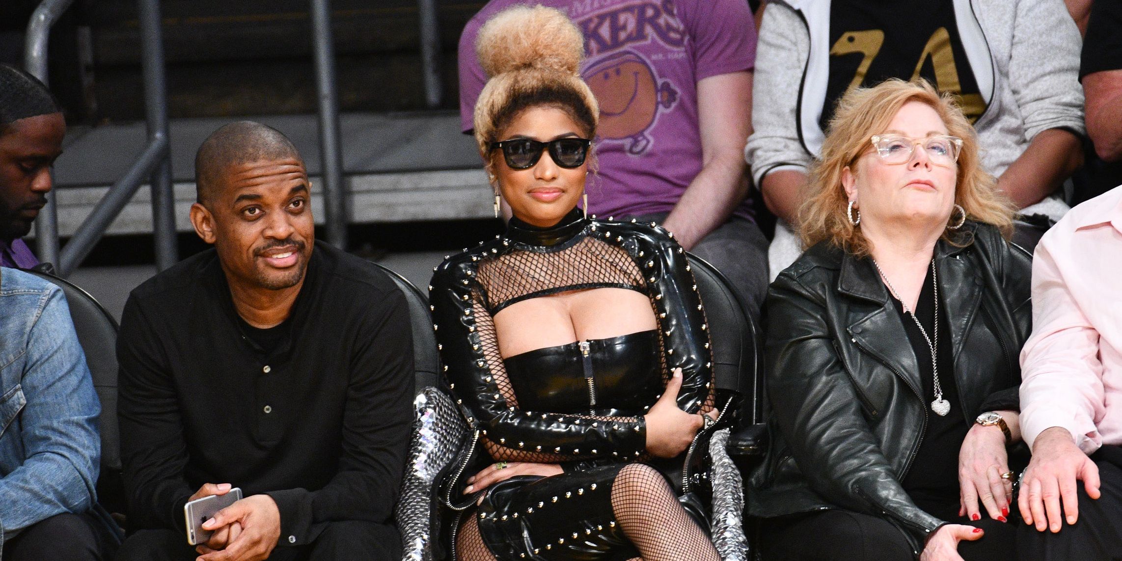Nicki Minaj Wears Balenciaga Spiked Heels at Lakers Game – Pochta News