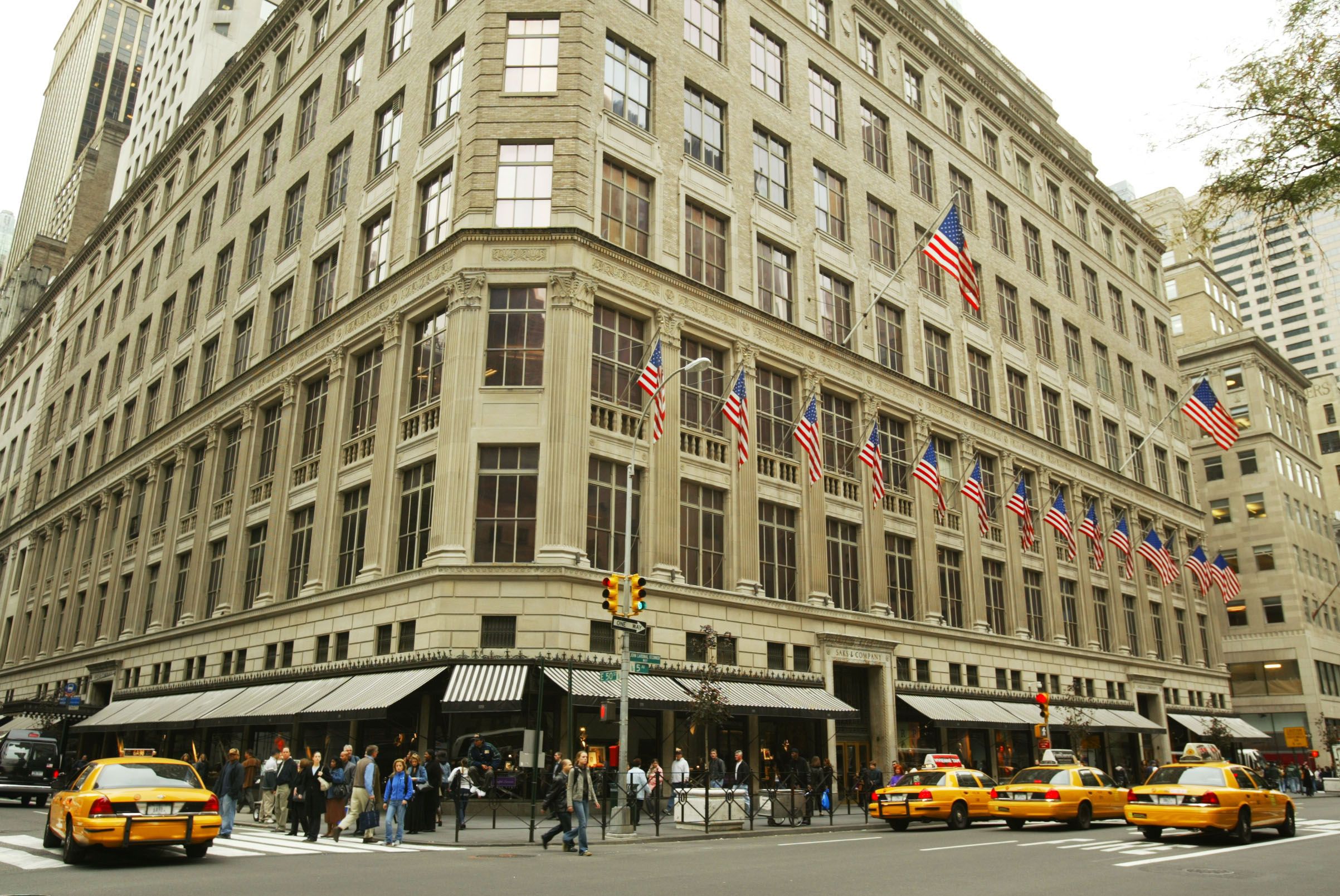 Barneys New York, Manhattan, Shopping