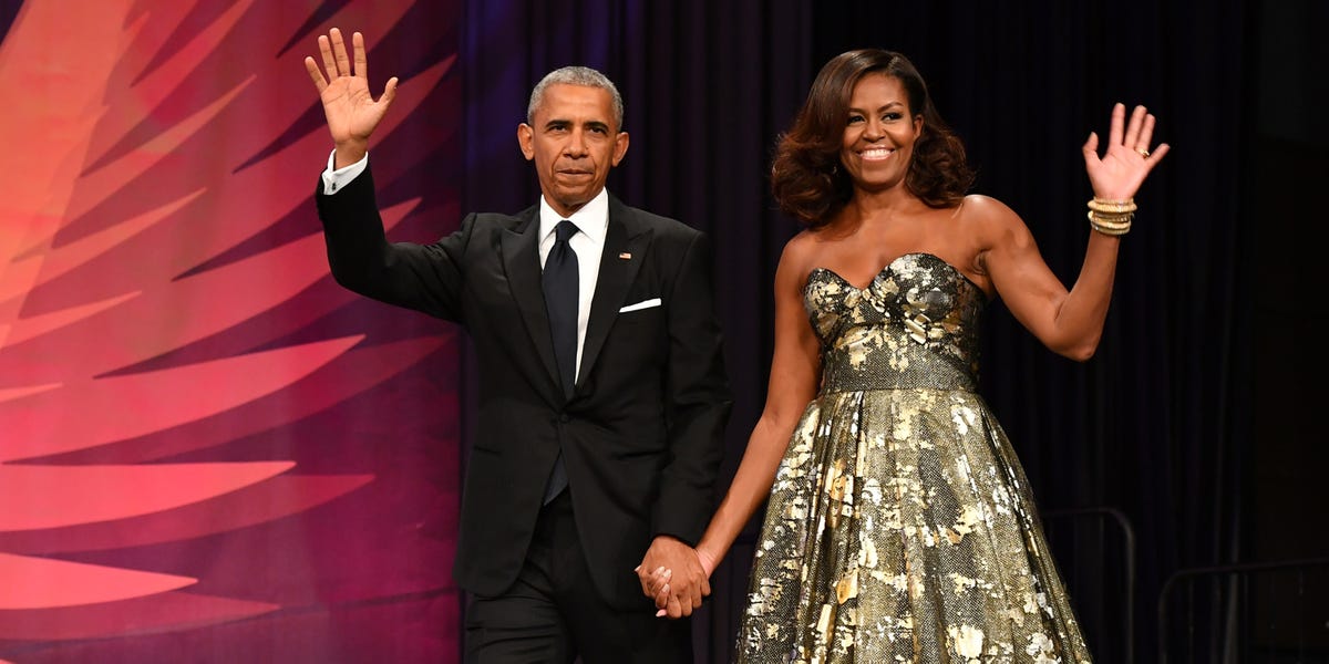 The Obamas Respond to Wedding Invite - The Obamas Get Invited to Wedding