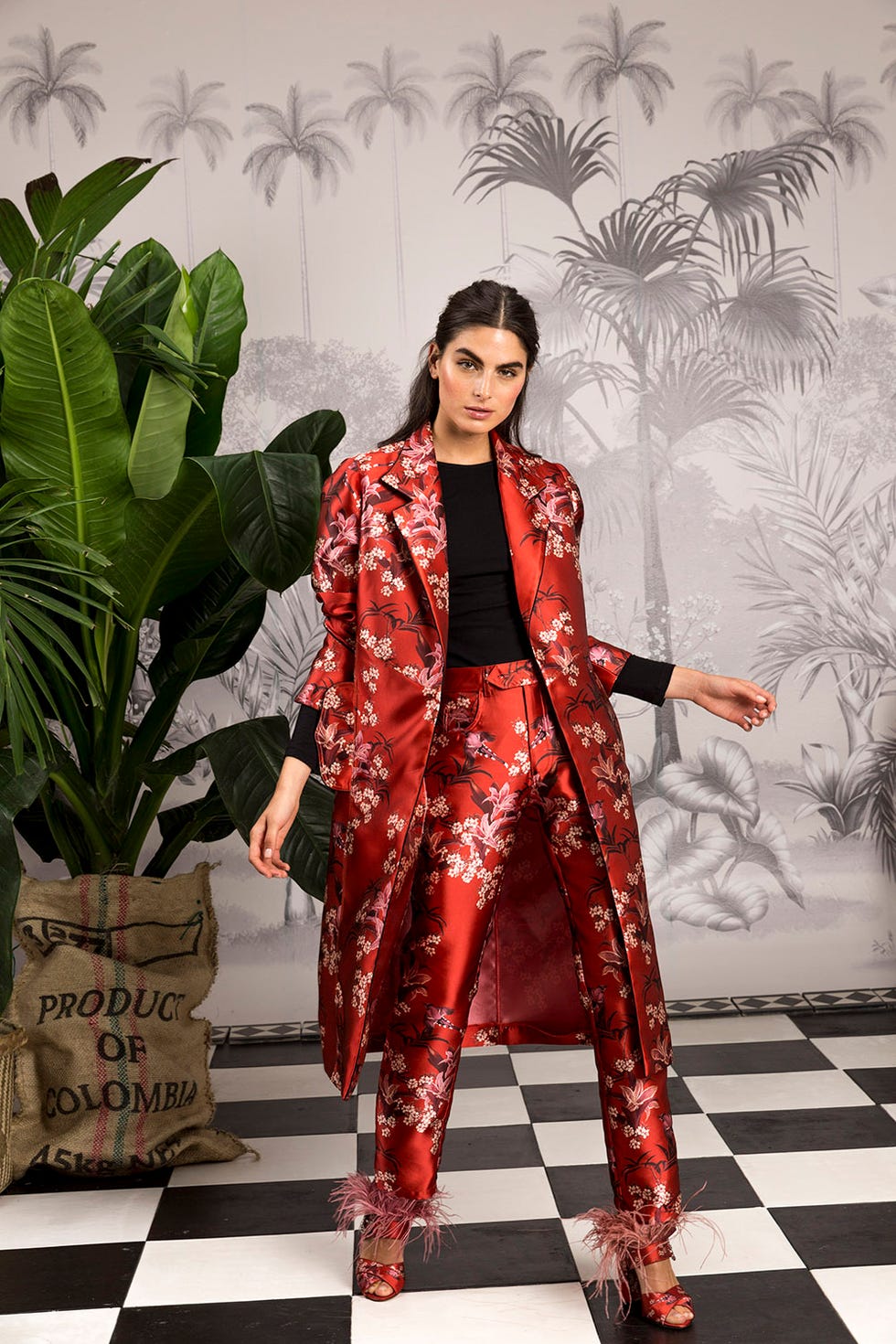 Clothing, Red, Fashion, Formal wear, Costume, Textile, Suit, Outerwear, Photo shoot, Fashion design, 