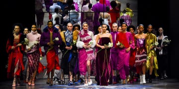 Performance, Event, Performing arts, Performance art, Musical theatre, Choreography, Dancer, Fashion design, Tradition, Dance, 