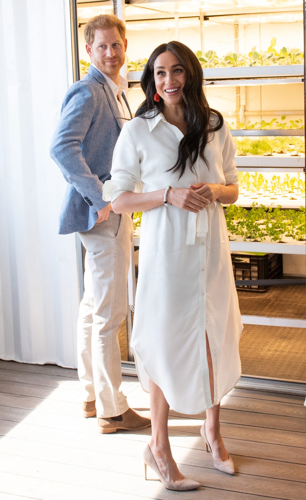 White, Photograph, Clothing, Yellow, Fashion, Dress, Uniform, Event, Photography, Ceremony, 
