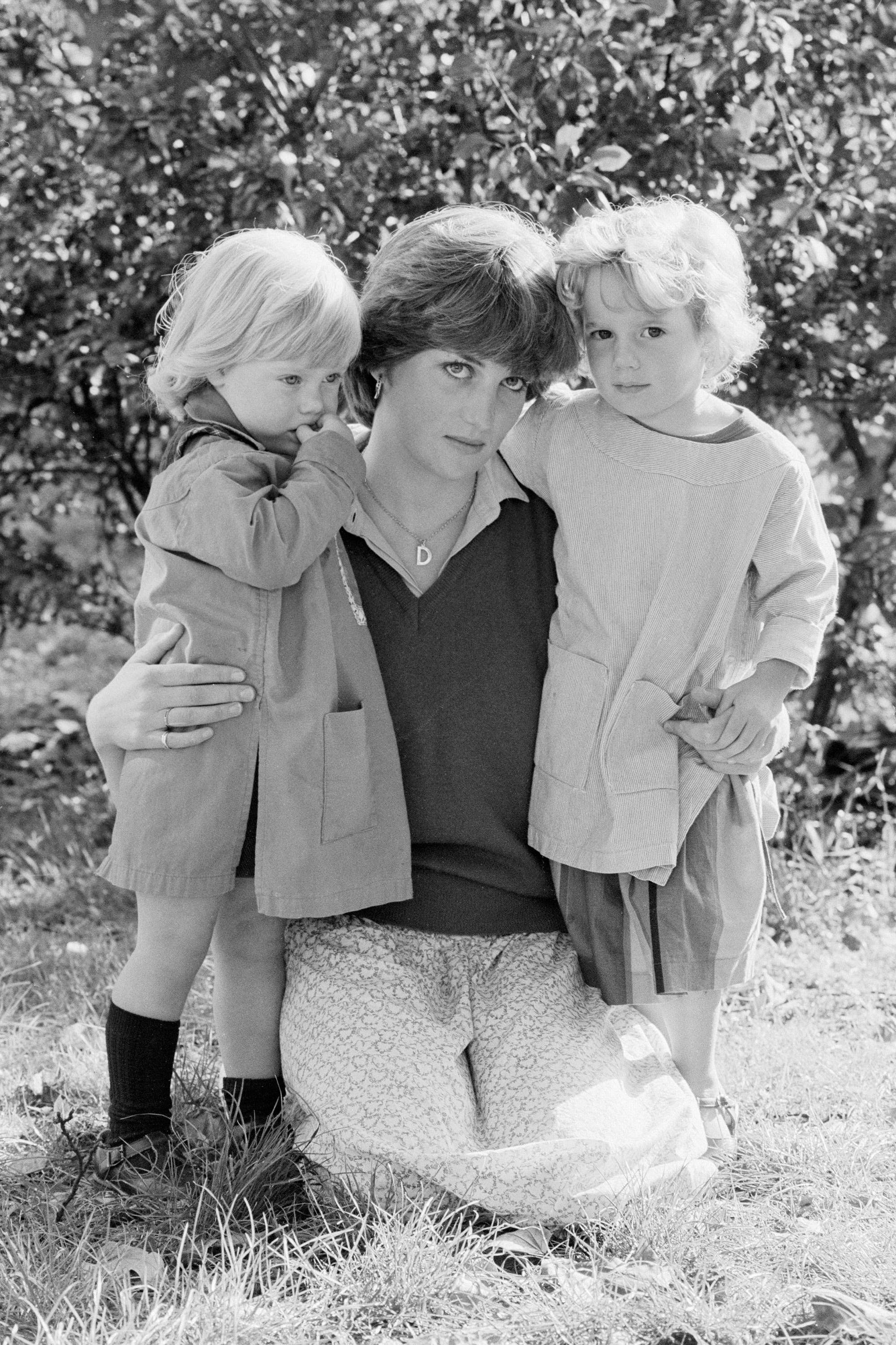 50-photos-of-princess-diana-you-ve-never-seen-before