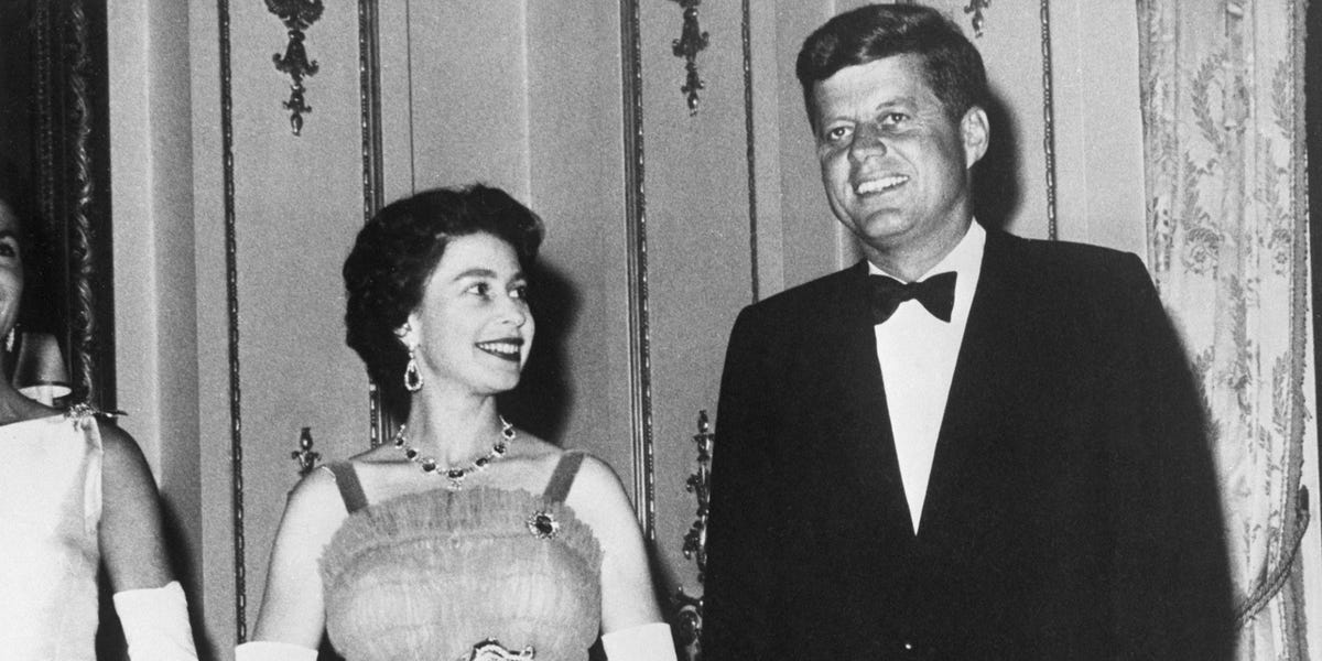John F. Kennedy's Gift to Queen Elizabeth Is On Display For The First Time  - JFK's Gift to Queen Elizabeth Is On Display