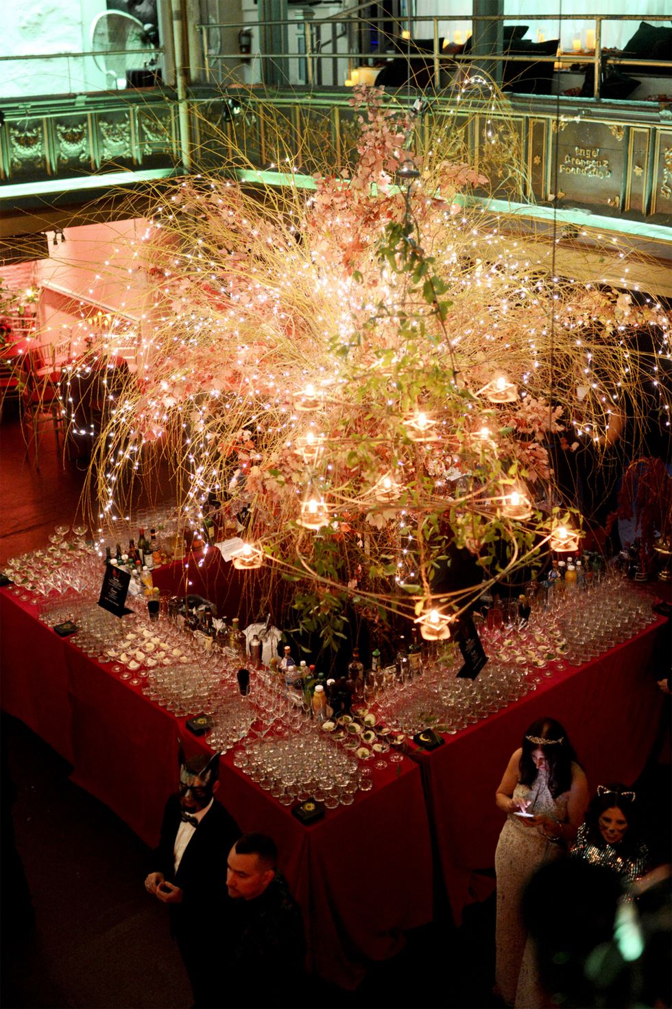Christmas decoration, Holiday, Decoration, Christmas, Interior design, Ornament, Tradition, Festival, Christmas eve, Conifer, 