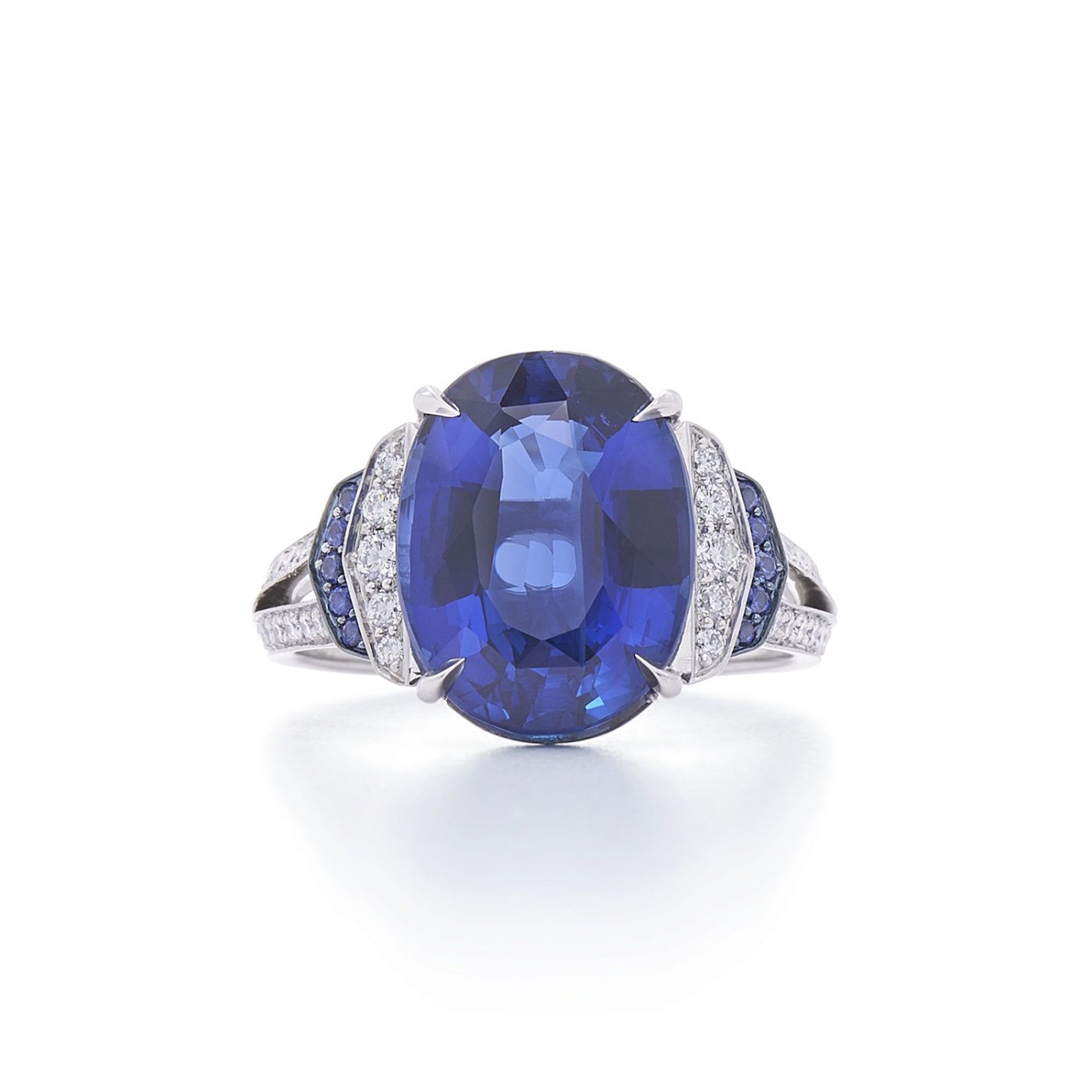 5 Reasons Brides Are Buying Sapphire Engagement Rings