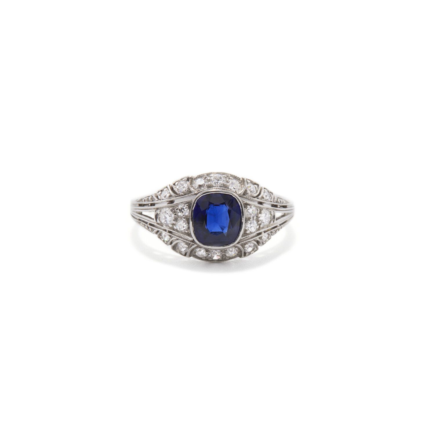 98% Modern Silver Sterling 925 Sapphire Blue Stone Ring, Weight: 10.5gm, 7  at Rs 130/gram in Indore