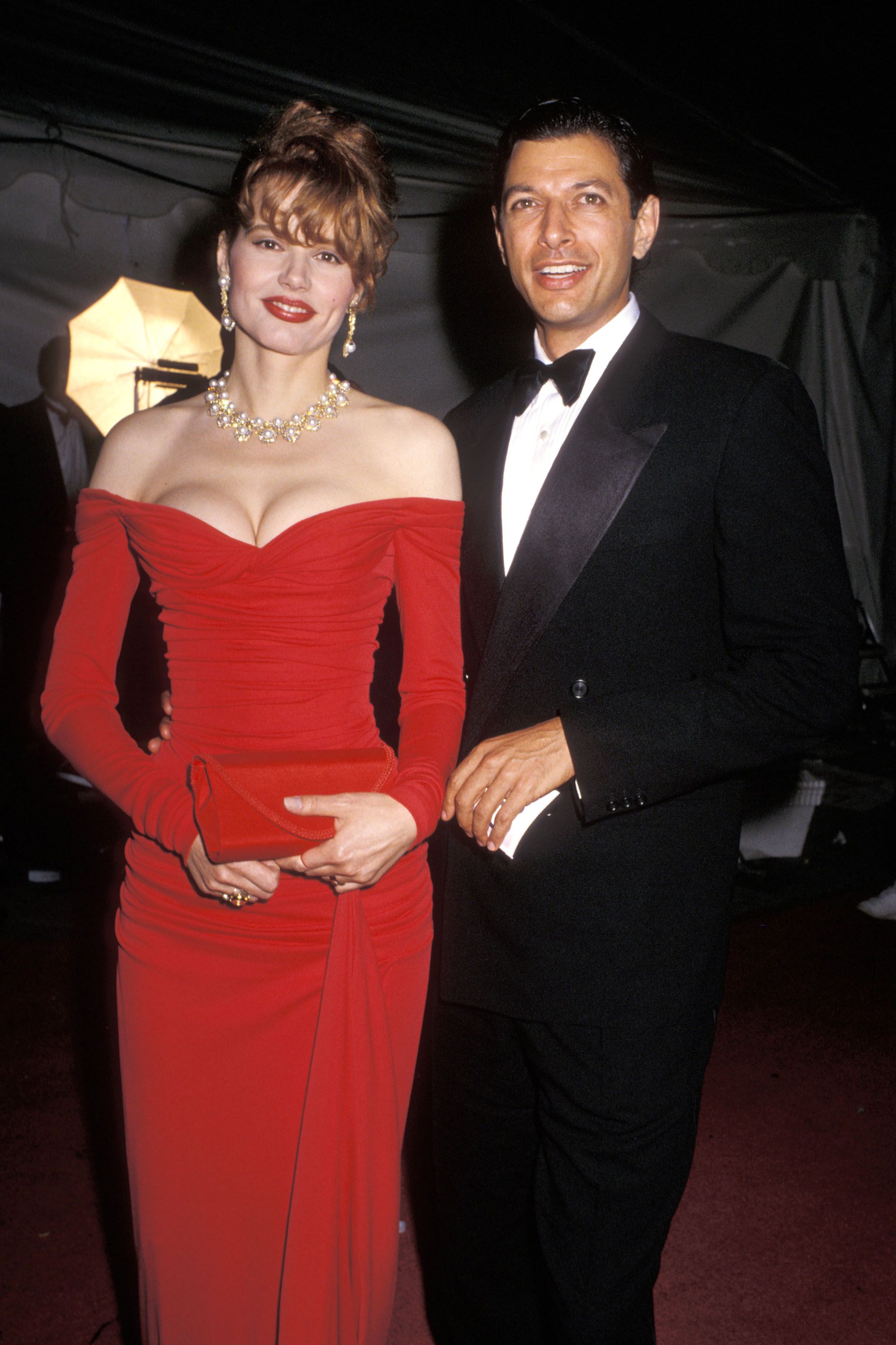 26 Most Iconic Hollywood dresses of all time | The Vintage News