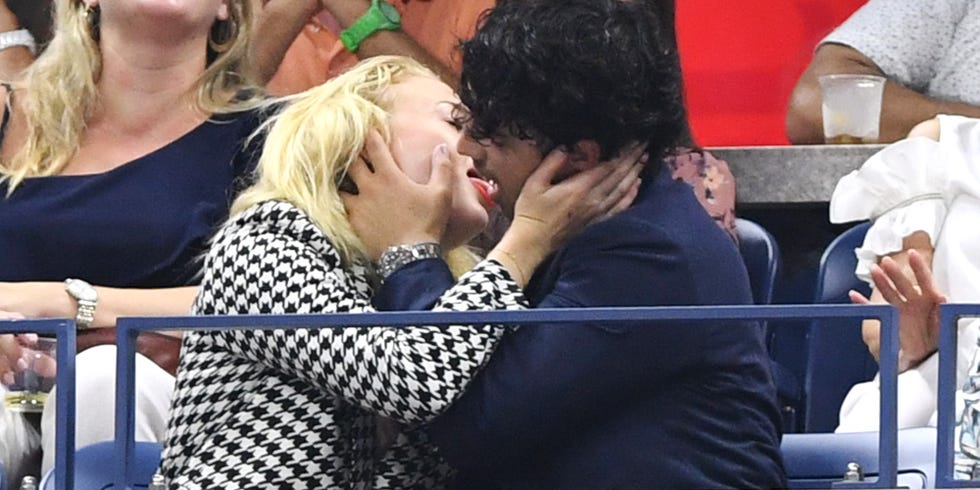 Joe Jonas and Sophie Turner Show PDA at 2018 U.S. Open