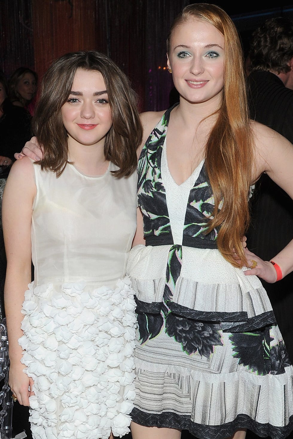 Sophie Turner and Maisie Williams Friendship Timeline – Sophie Turner ...