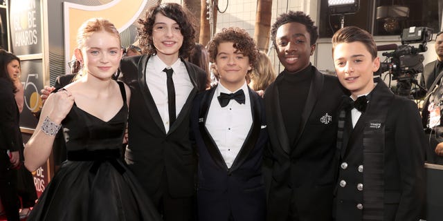 Stranger Things Cast Walks the 2018 Golden Globes Red Carpet