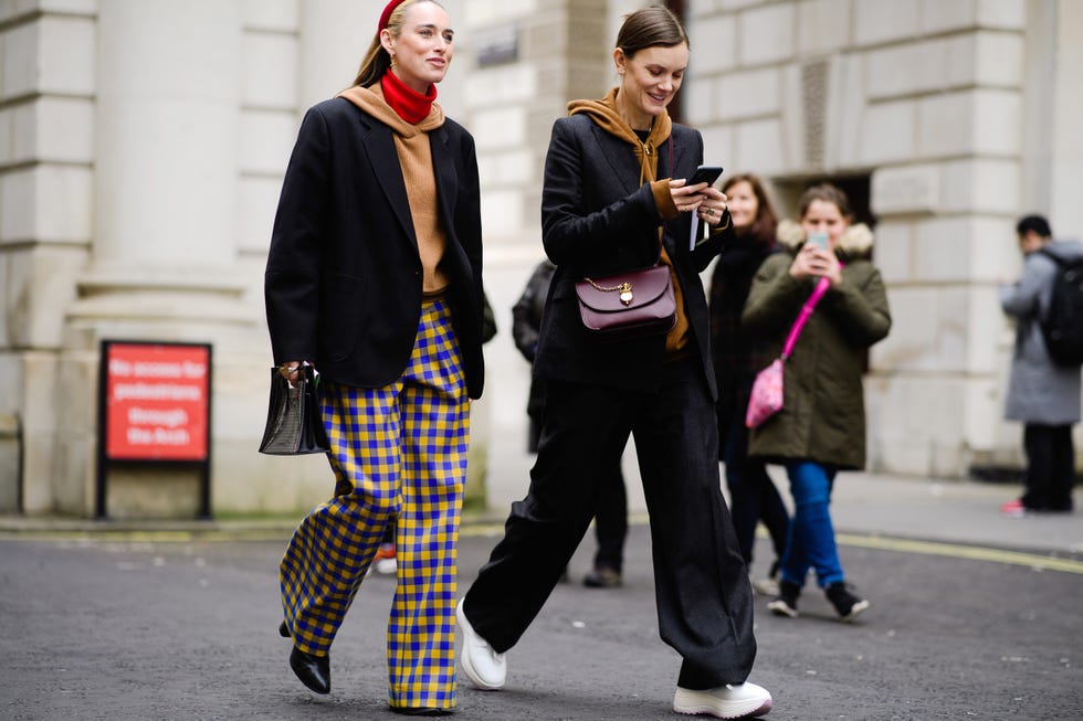 Street Style London FW SS19 - Louis Vuitton iconic Petit Malle