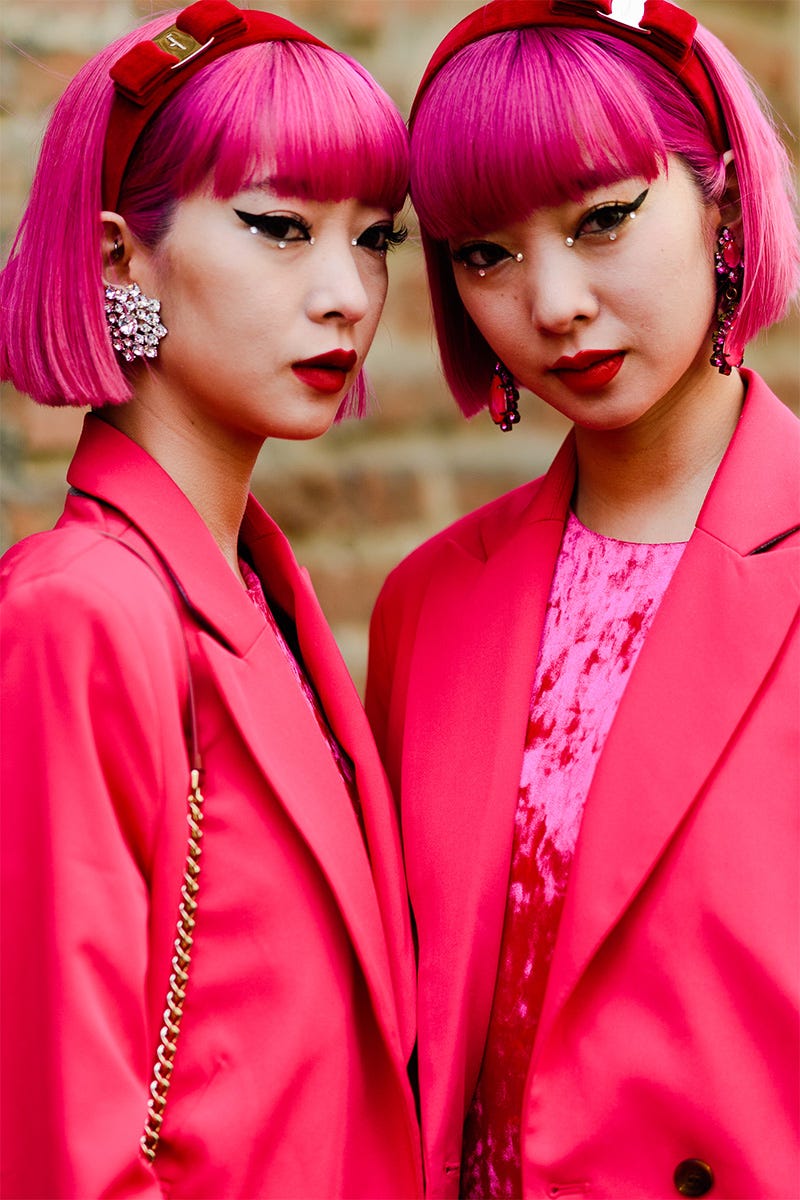 Hair, Pink, Red, Hair coloring, Hairstyle, Magenta, Fashion, Beauty, Bangs, Lip, 