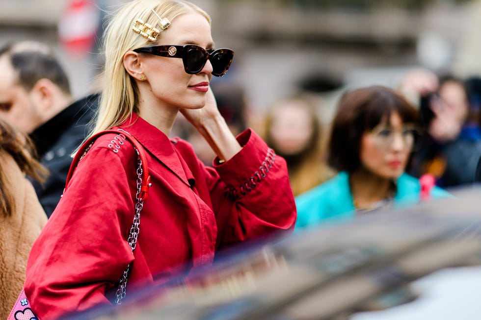 Eyewear, Hair, Street fashion, People, Sunglasses, Red, Pink, Fashion, Hairstyle, Beauty, 