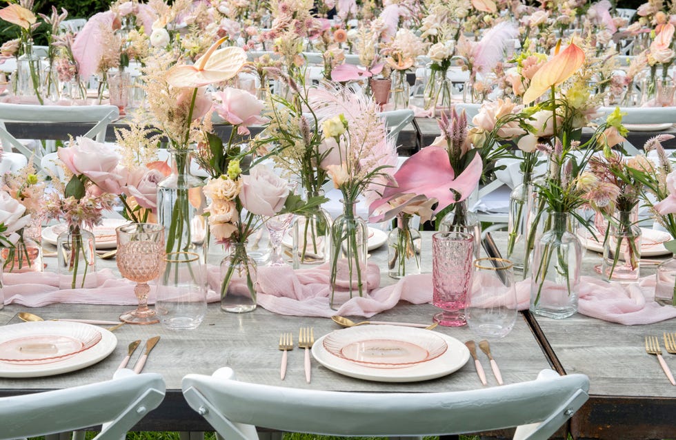 Pink, Flower, Centrepiece, Flower Arranging, Floral design, Floristry, Table, Plant, Cut flowers, Tableware, 
