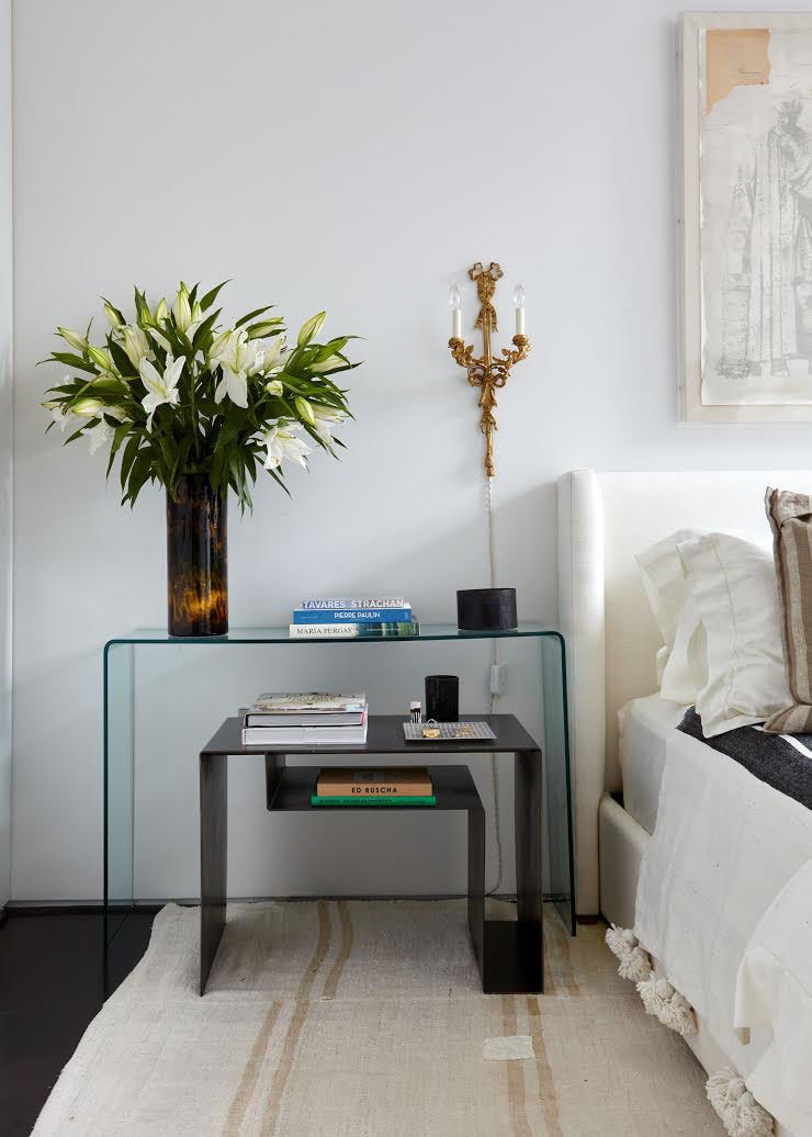 Furniture, Room, White, Property, Interior design, Table, Living room, Desk, Wall, Floor, 