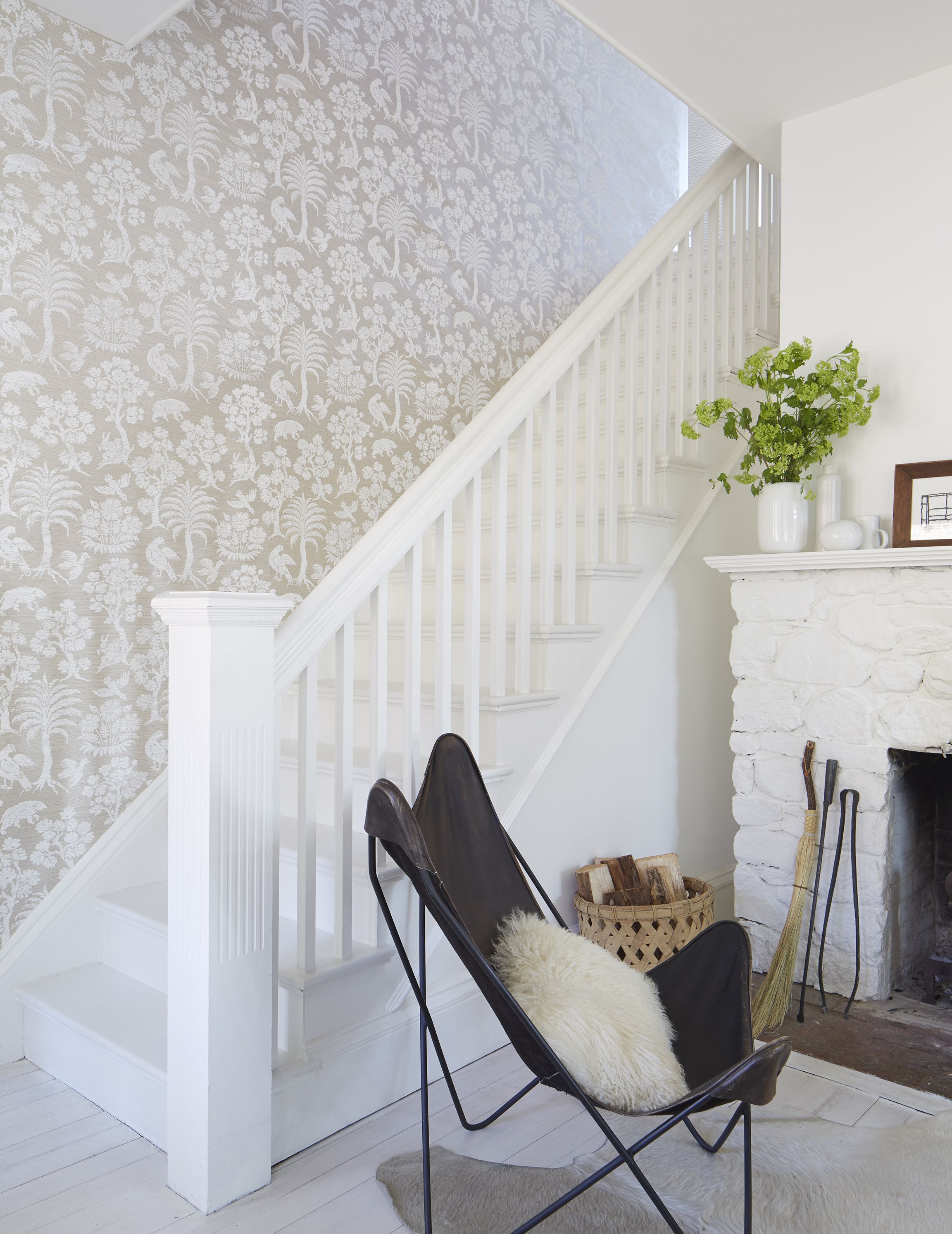 Two Ways to Wallpaper Your Staircase  Spoonflower Blog