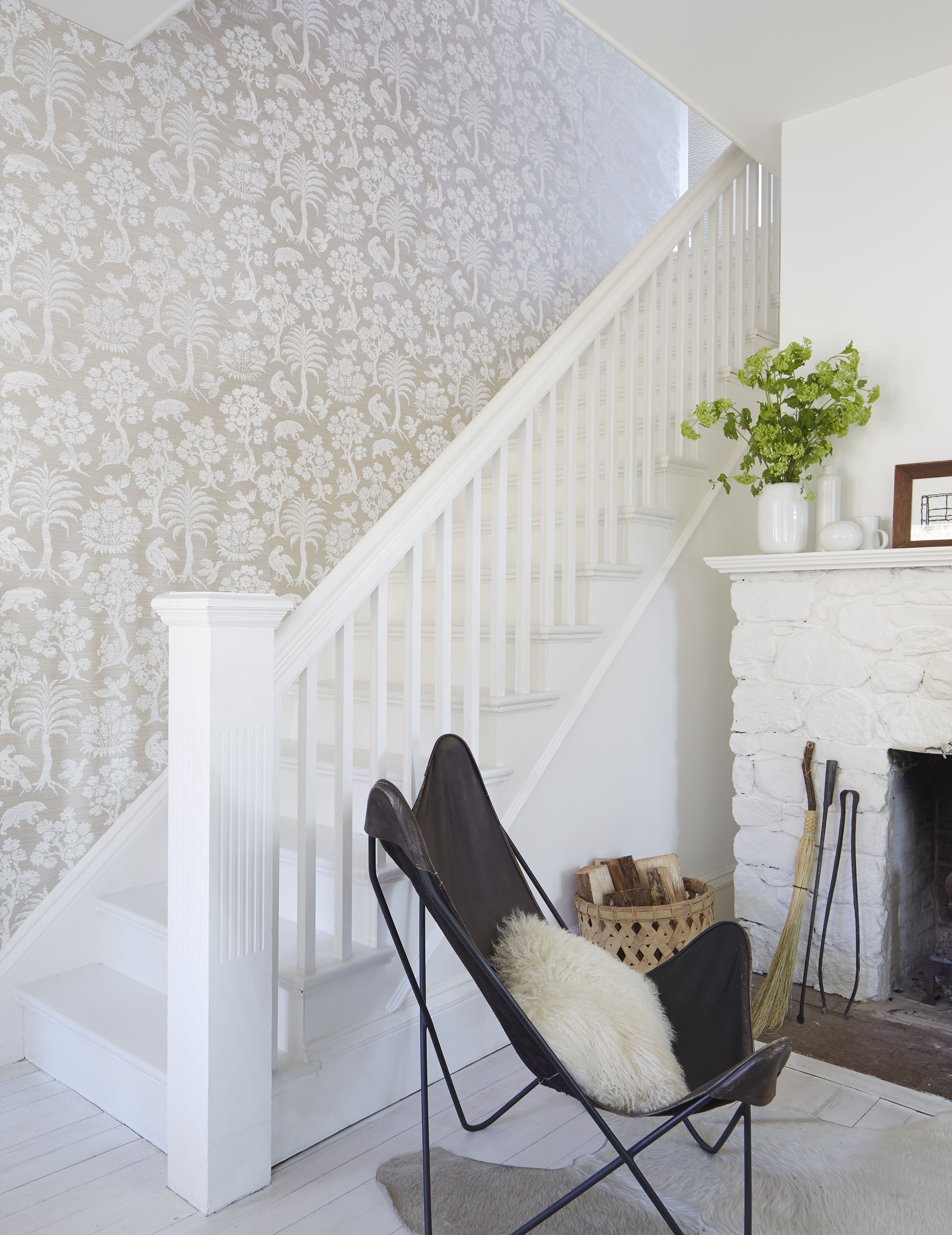 Staircase Wall Mural Design Ideas