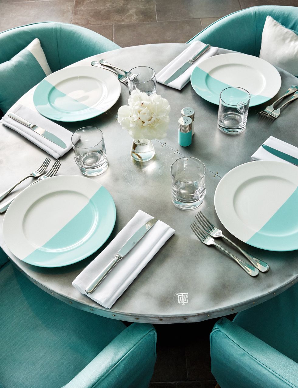 Blue, Green, Aqua, Turquoise, Tablecloth, Turquoise, Table, Dinnerware set, Teal, Porcelain, 