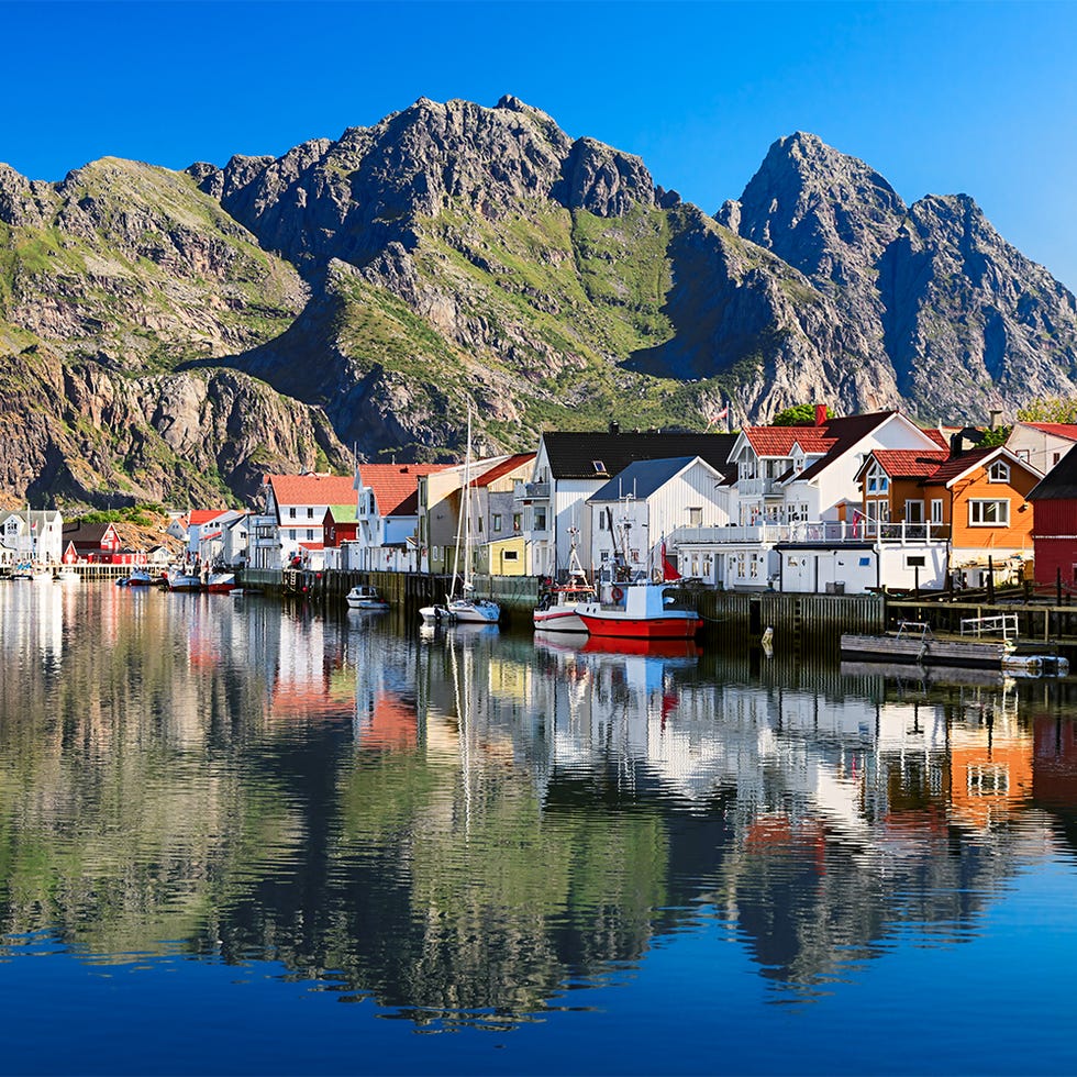 Henningsvaer, picturesque Norwegian fishing village in Lofoten islands Henningsvaer, picturesque Norwegian fishing village in Lofoten islands