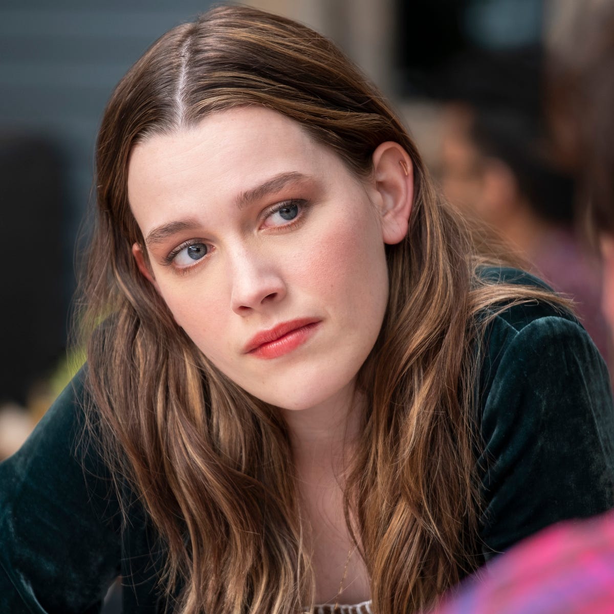 Victoria Pedretti Talks Love and Joe Sex Scene, You Season 2 Ending, and  Neighbor Theories