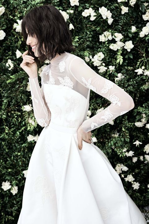 Wedding dress, Dress, Gown, Clothing, White, Photograph, Bridal clothing, Shoulder, Bride, Bridal party dress, 