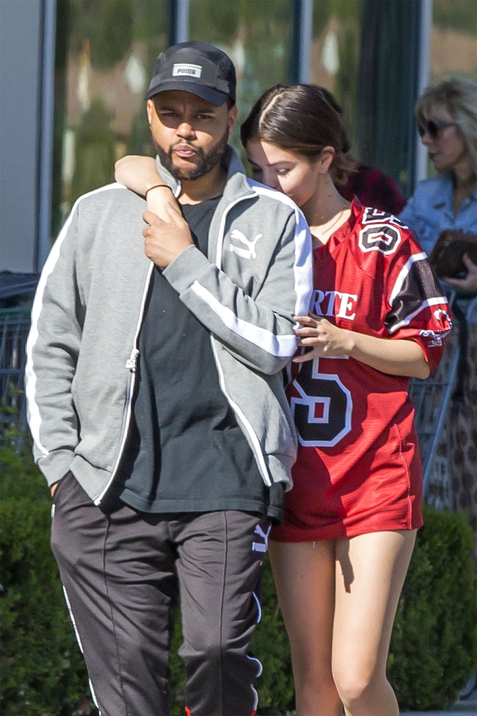 Selena Gomez No Pants with The Weeknd - Selena Gomez and The Weeknd