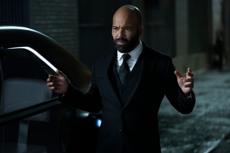 Suit, Formal wear, Tuxedo, Photography, Hand, Muscle, Gesture, Businessperson, White-collar worker, Night, 