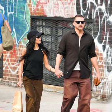 09182022 exclusive channing tatum and zoe kravitz are twinning as they holds hands while on a stroll in new york city the in love couple have reportedly been filming a project that zoe is directing, and channing is starring in salestheimagedirectcom please bylinetheimagedirectcomexclusive please email salestheimagedirectcom for fees before use