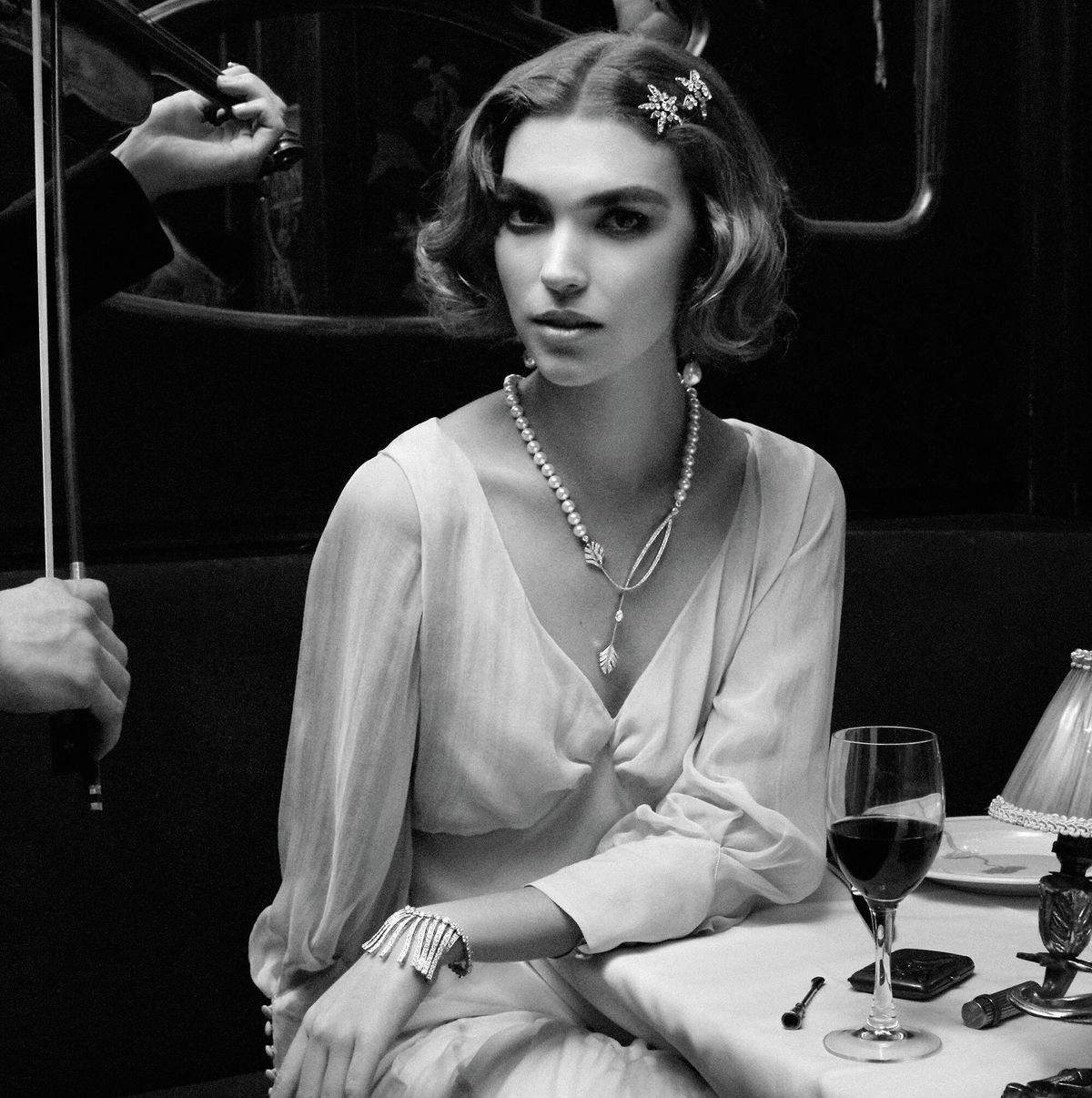 Chanel is celebrating the roaring 1920s beauty trend this party season