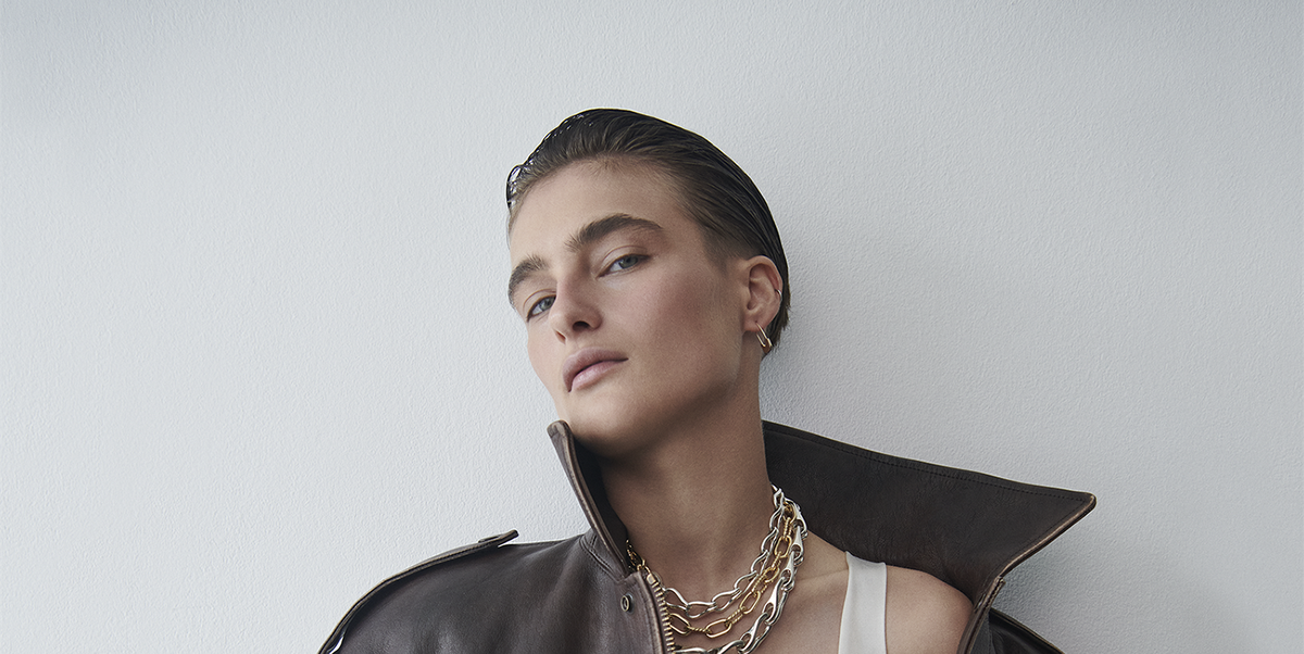 Campanha beneficente One Love ganha três modelos de biquínis - Harper's  Bazaar » Moda, beleza e estilo de vida em um só site