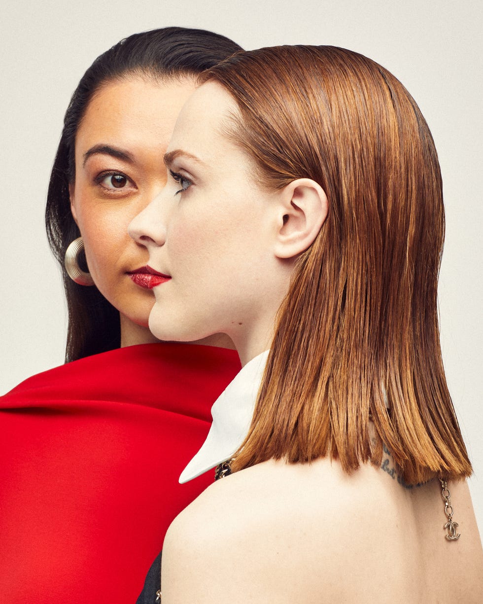 Hair, Face, Hairstyle, Chin, Lip, Eyebrow, Beauty, Brown hair, Forehead, Long hair, 